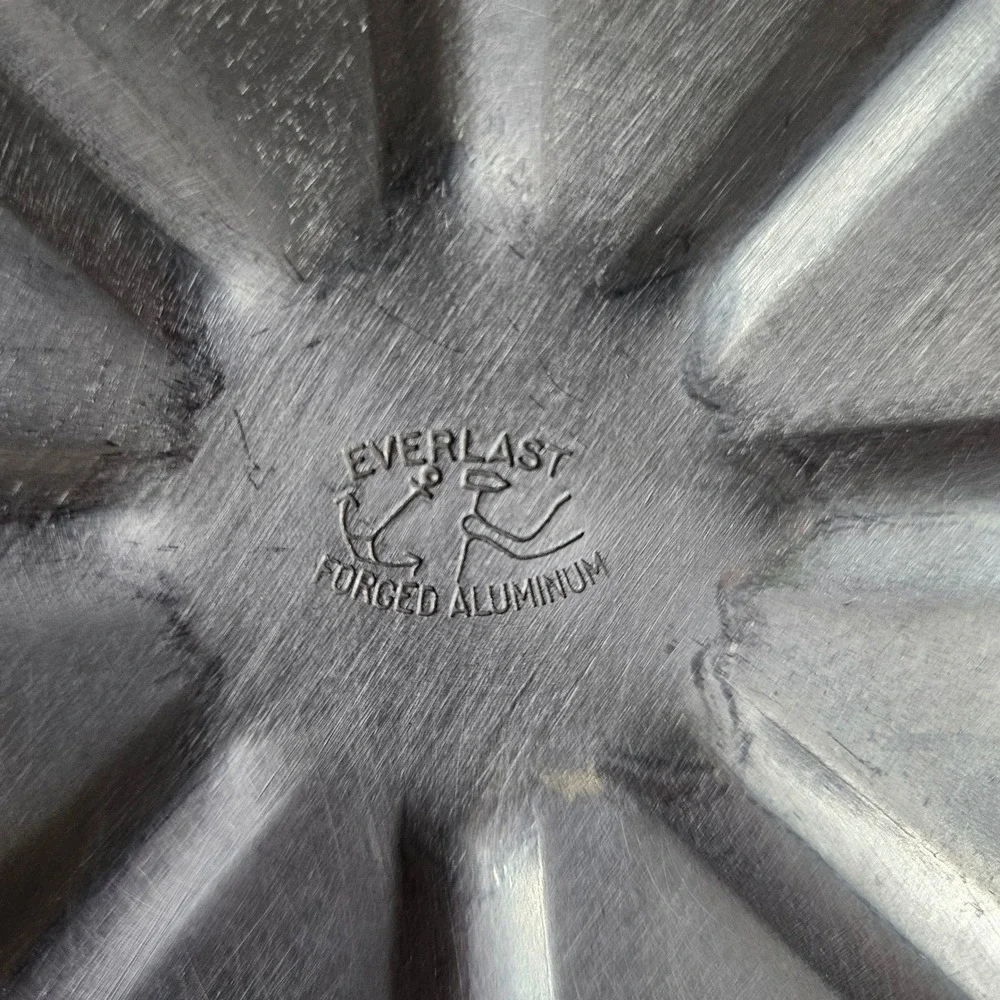 Everlast Forged Aluminum Casserole Dish 8